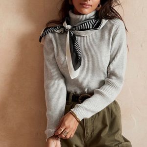 Banana Republic Cozy Ribbed Winter Snow Turtleneck Sweater Gray Heather (size L)